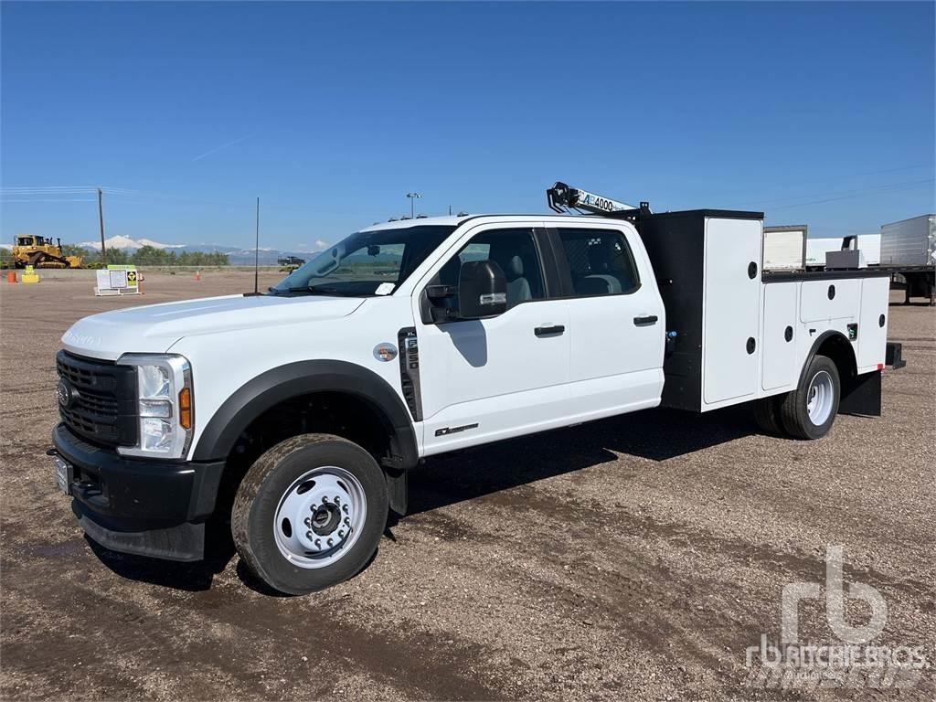 Ford F-550 Komunální / Multi-užitková vozidla
