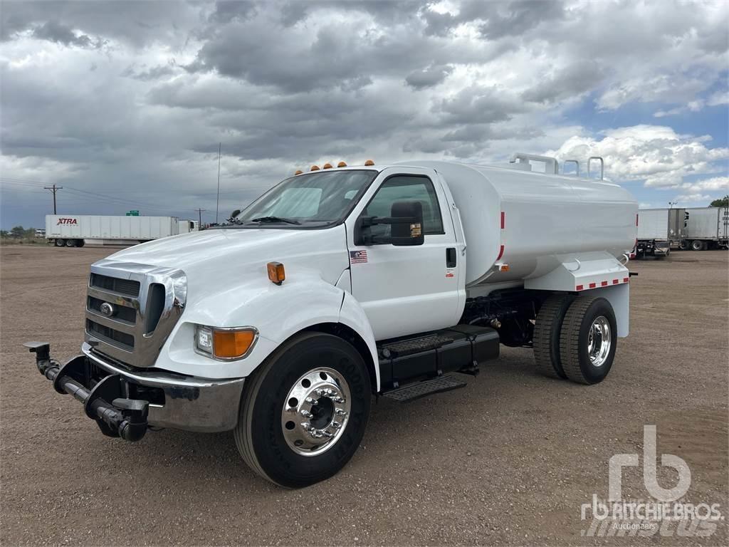 Ford F-650 Cisterny na vodu