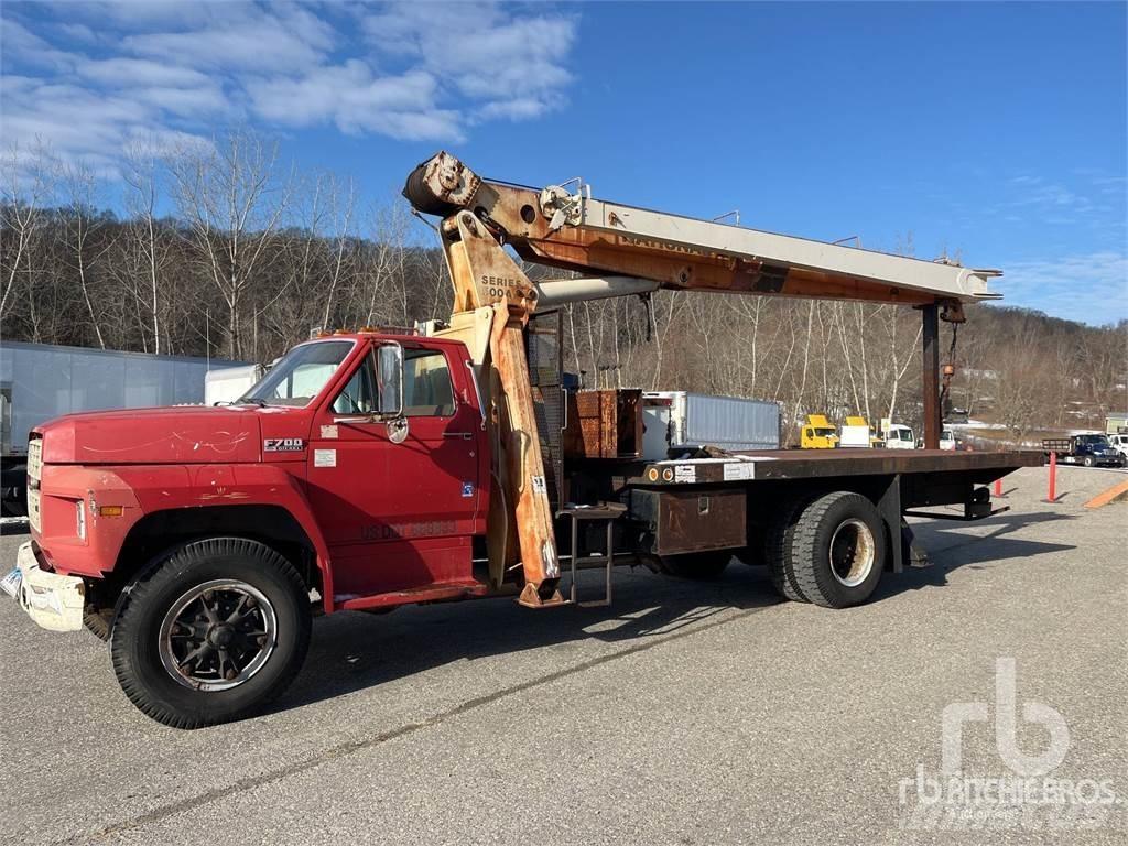 Ford F-700 Autojeřáby, hydraulické ruky