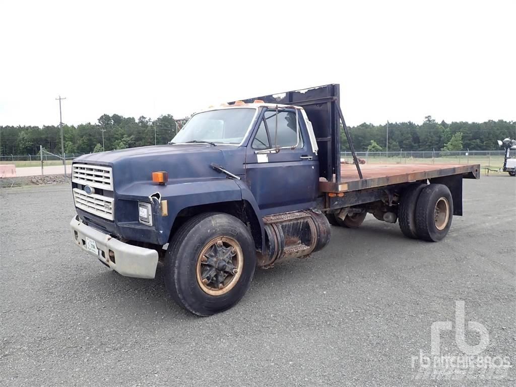 Ford F-800 Valníky/Sklápěcí bočnice