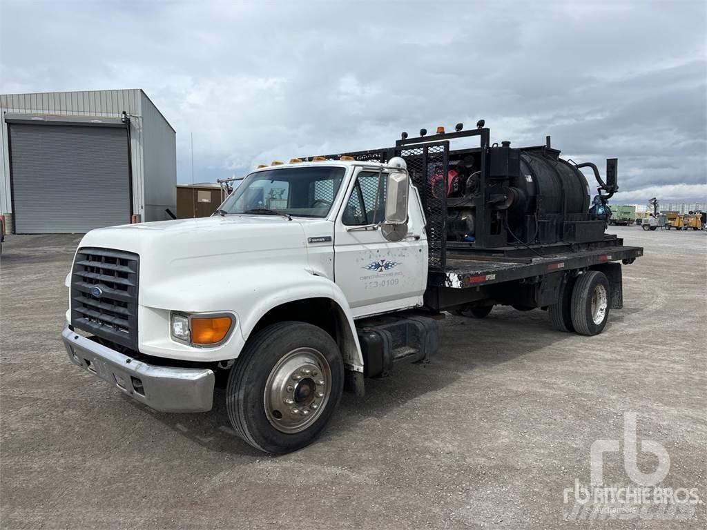 Ford F800 Rozstřikovače asfaltu