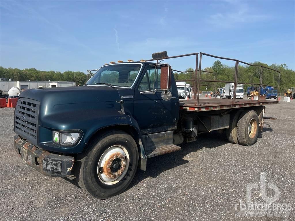 Ford F800 Valníky/Sklápěcí bočnice