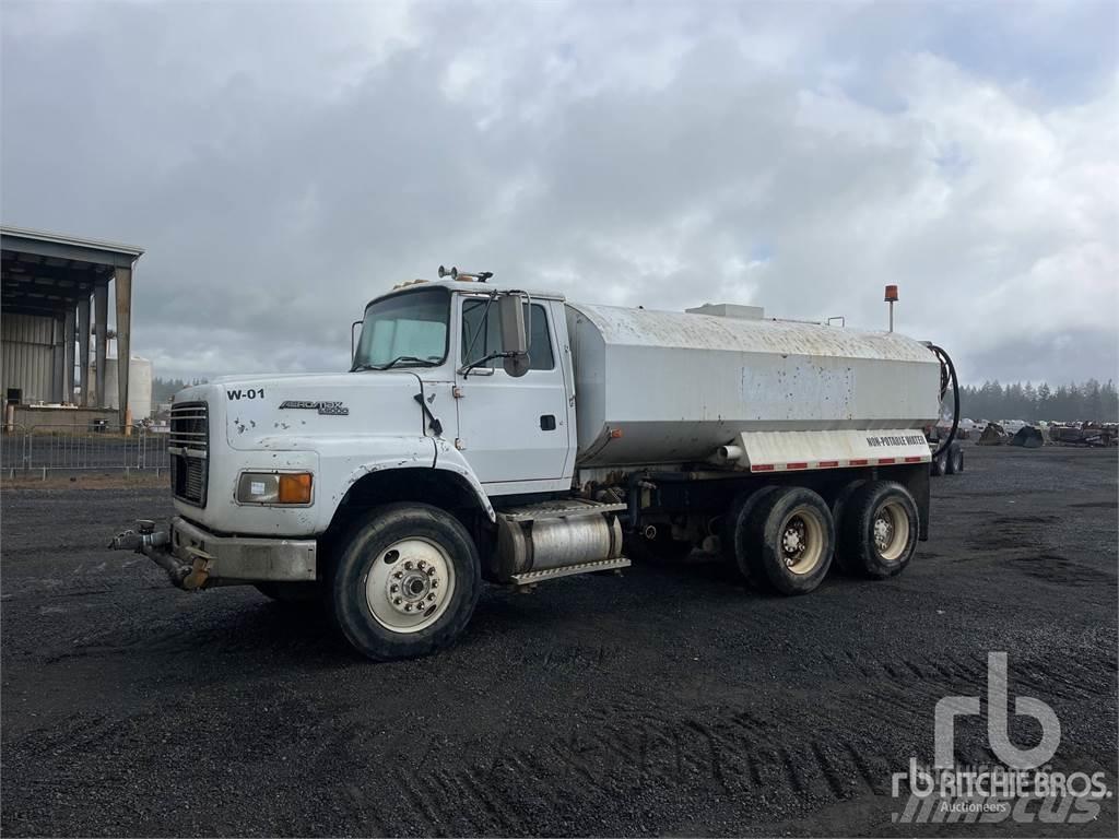 Ford LS9000 Cisterny na vodu
