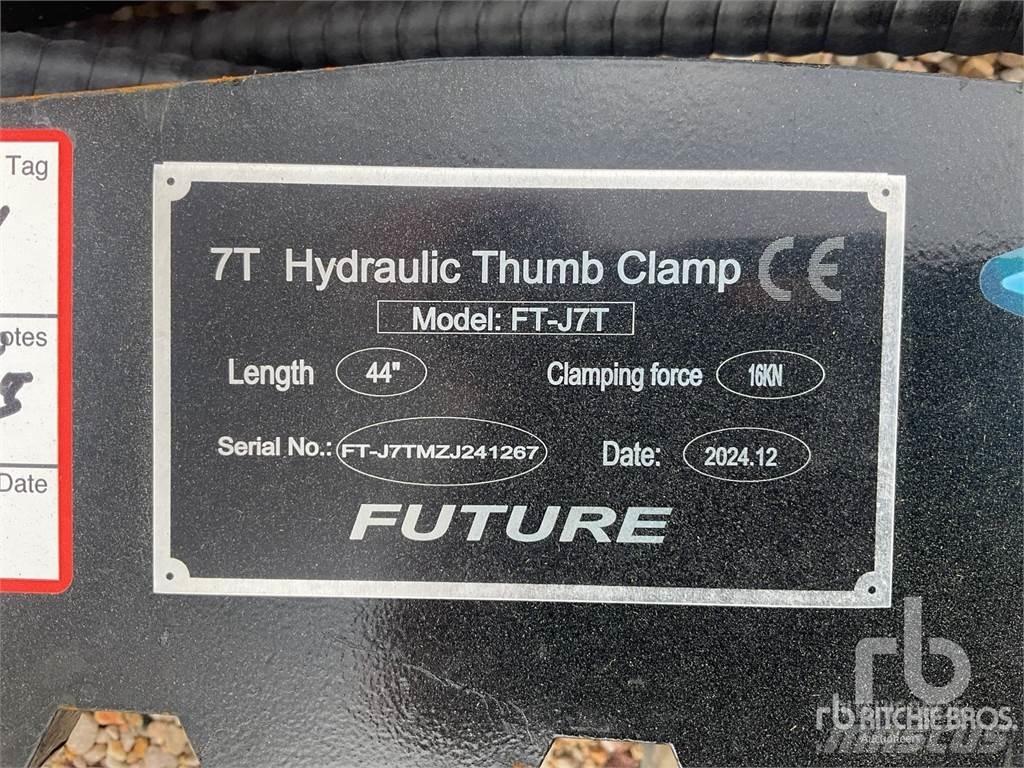  FUTURE FTJ7T Lopaty