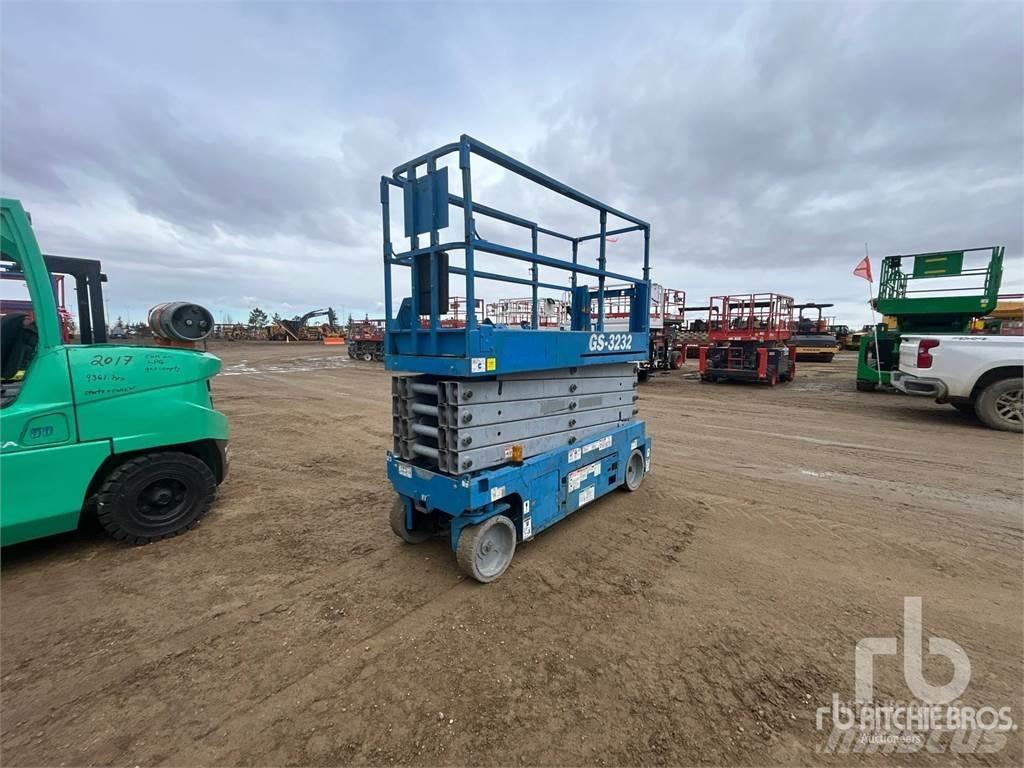 Genie GS3232 Nůžková zvedací plošina