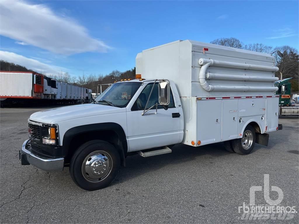 GMC 3500 Komunální / Multi-užitková vozidla