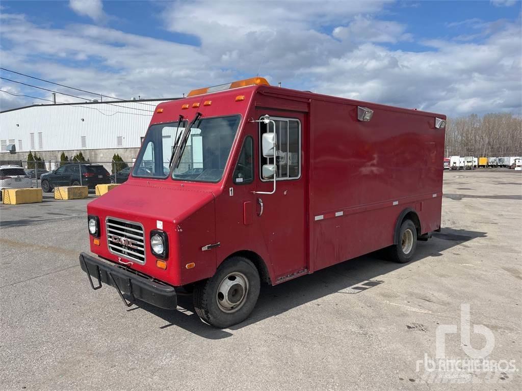 GMC P3500 Dodávky