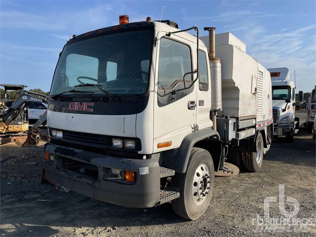 GMC T7500 Zametací vozy