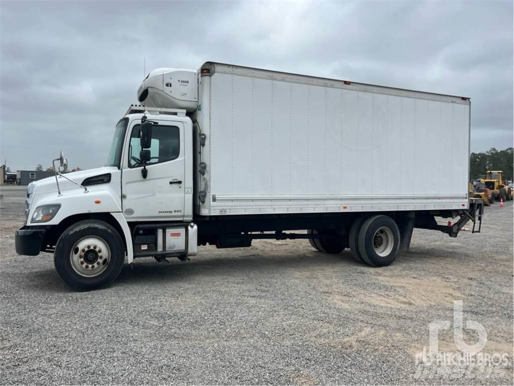 Hino 268 Chladírenské dodávky