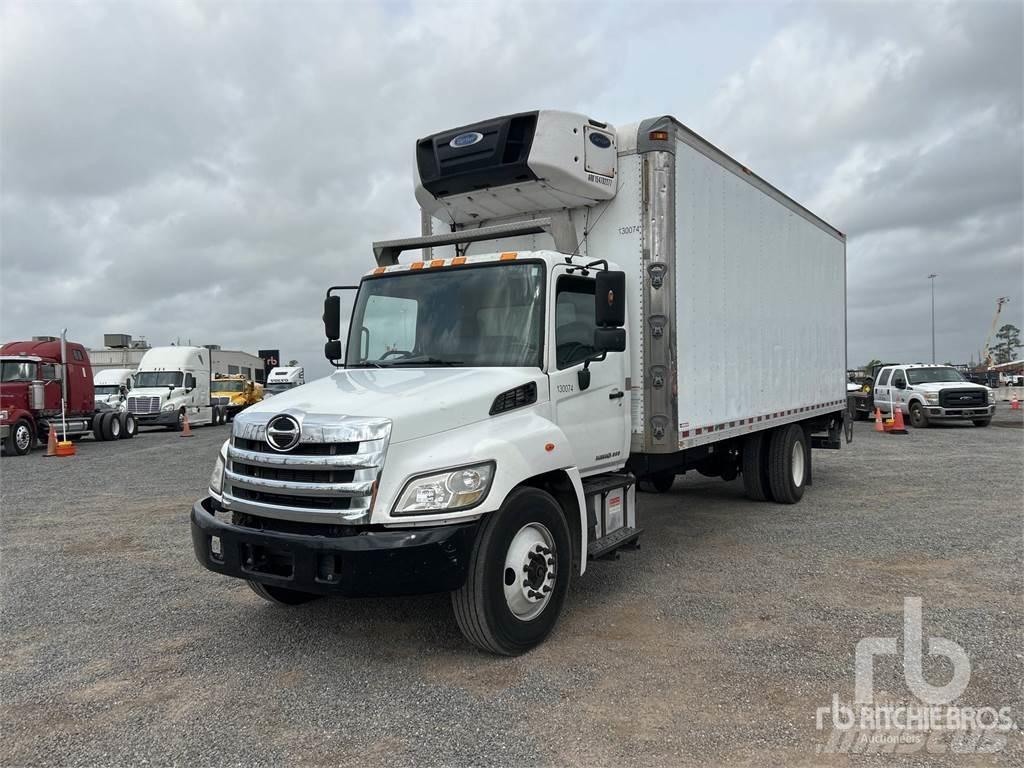 Hino 268 Chladírenské dodávky