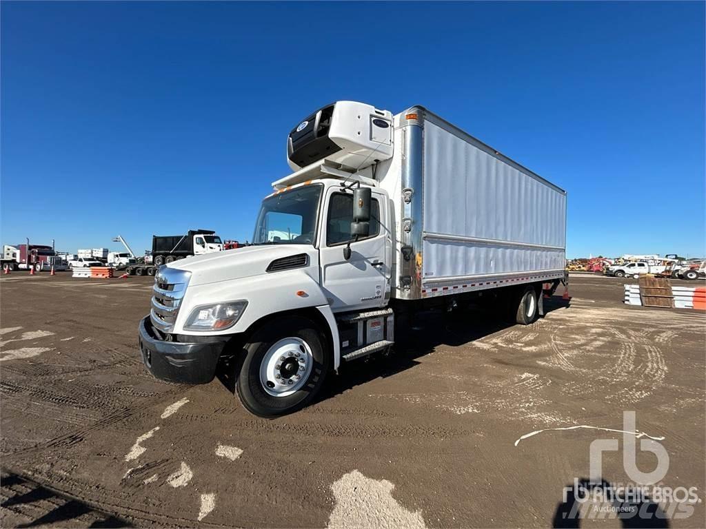 Hino 338 Chladírenské dodávky