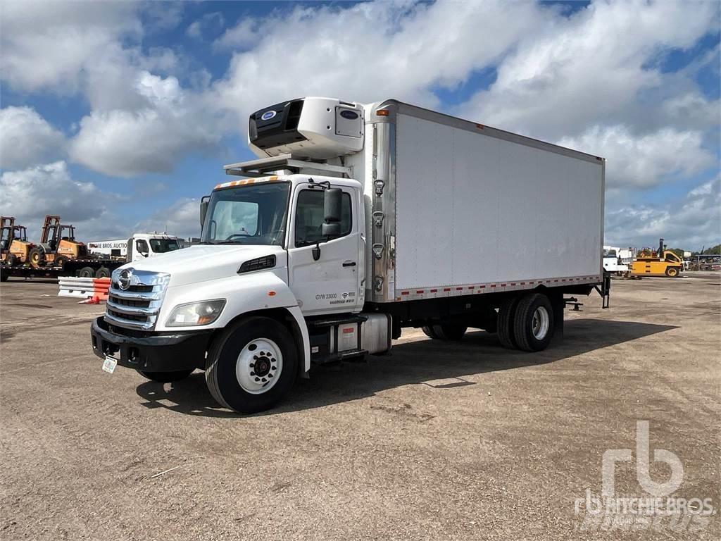Hino 338 Chladírenské dodávky