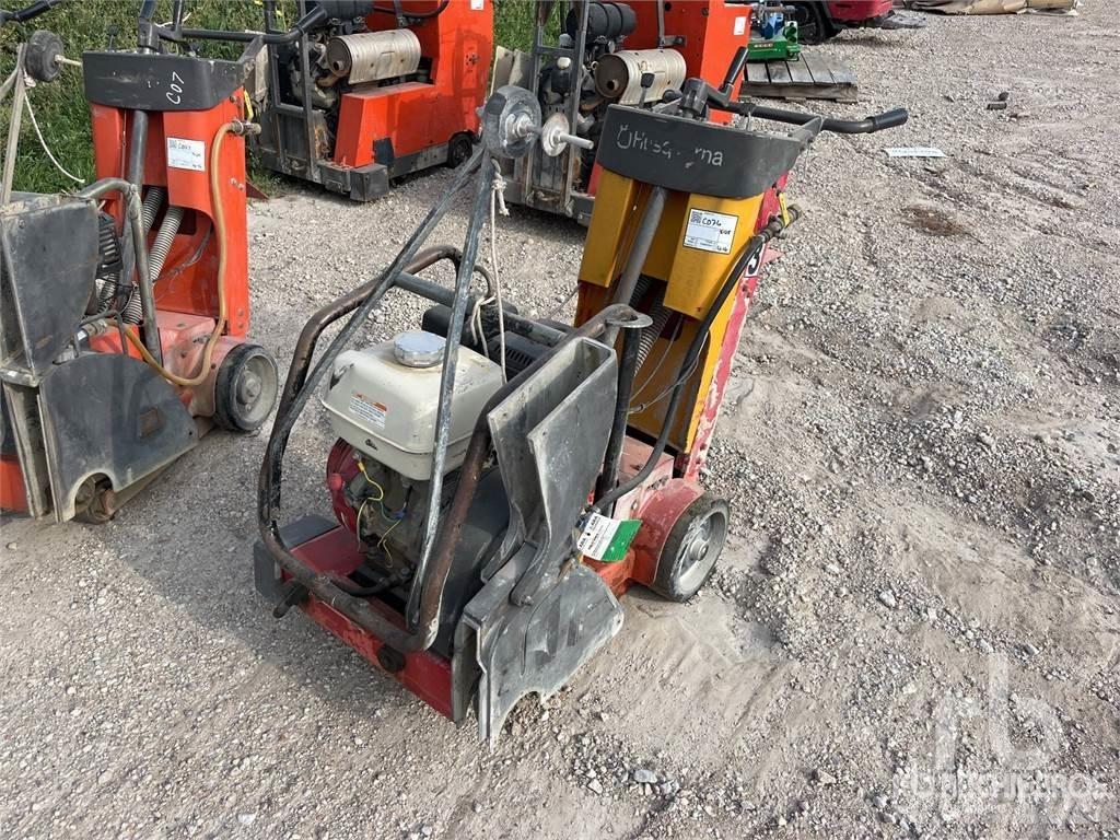 Husqvarna FS513 Drtiče asfaltu