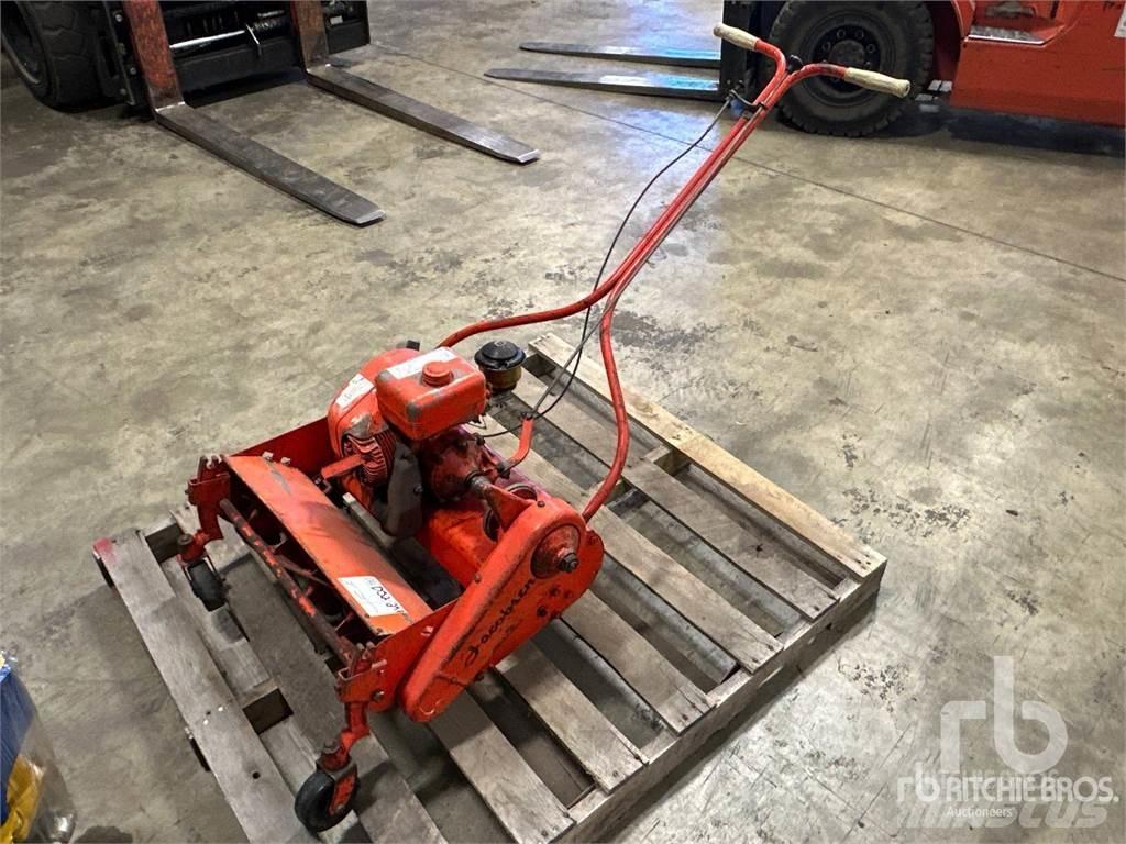 Jacobsen Steel Žací stroje