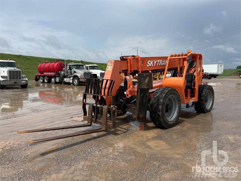 JLG 10042 Teleskopické manipulátory