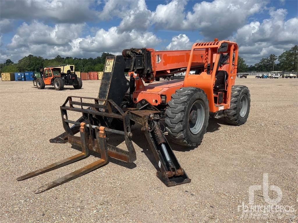 JLG 10054 Teleskopické manipulátory