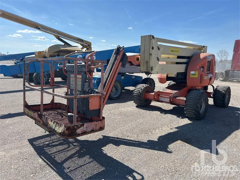 JLG 450AJ Kloubové plošiny