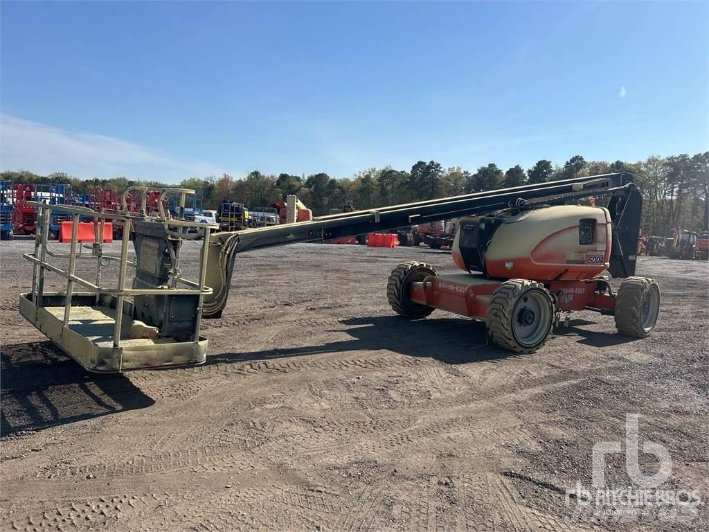 JLG 600A Kloubové plošiny