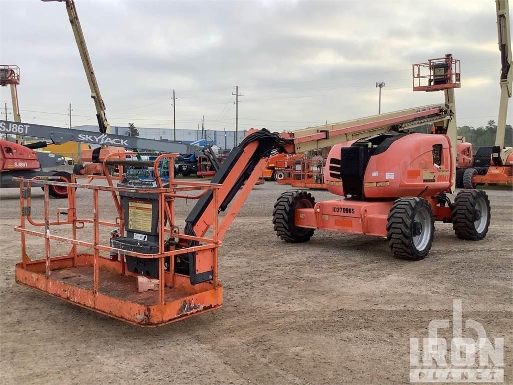 JLG 600AJ Kloubové plošiny