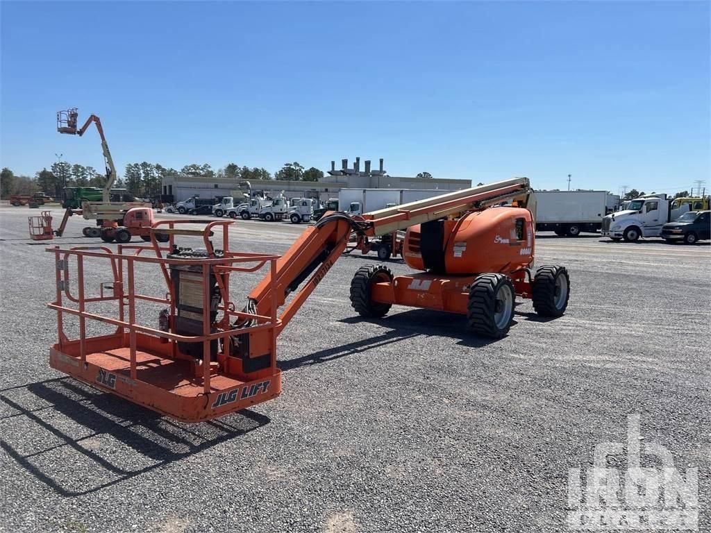 JLG 600AJ Kloubové plošiny
