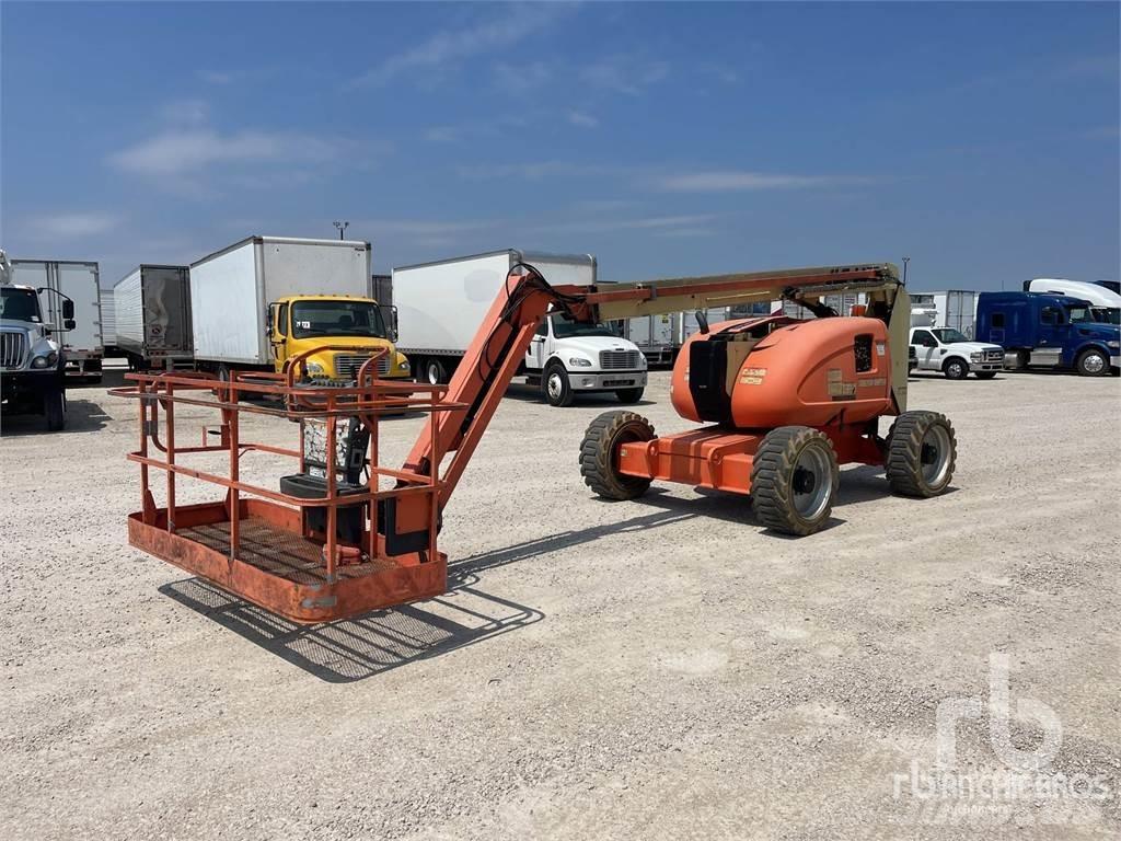 JLG 600AJ Kloubové plošiny