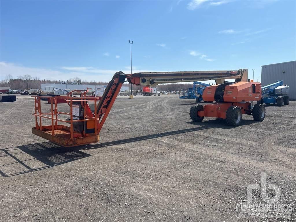 JLG 860SJ Kloubové plošiny