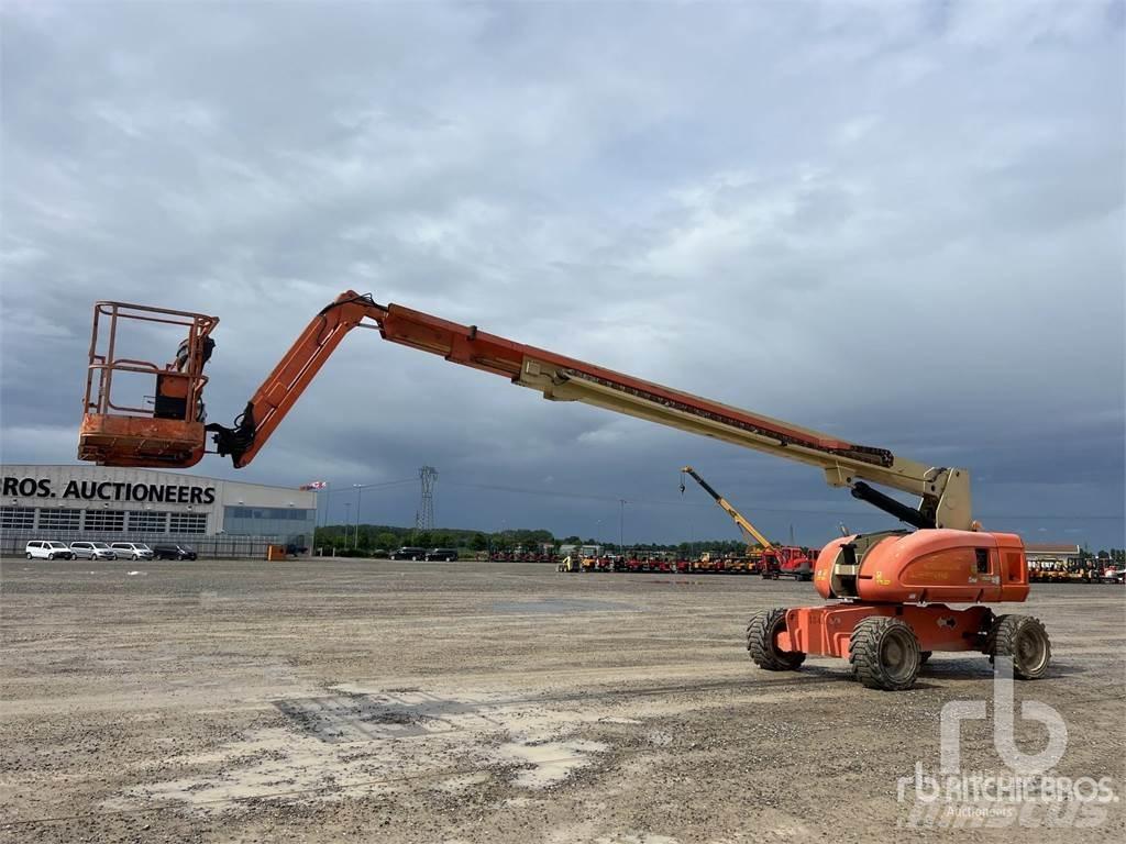 JLG 860SJ Kloubové plošiny