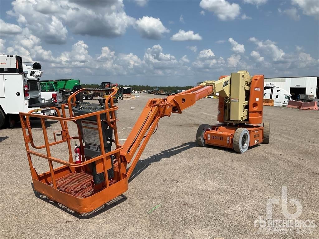 JLG E300 AJP Kloubové plošiny