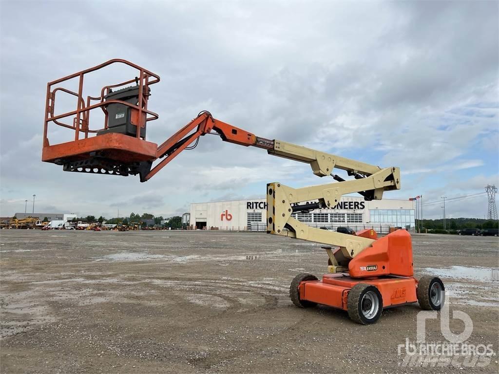 JLG E450AJ Kloubové plošiny