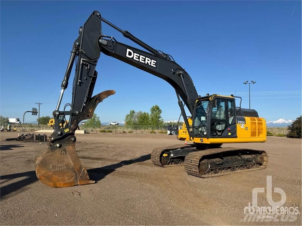 John Deere 250G Pásová rýpadla