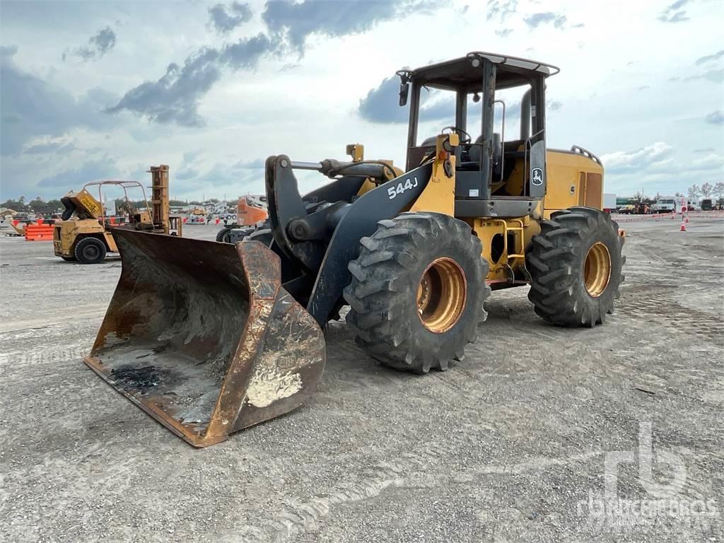 John Deere 544J Kolové nakladače