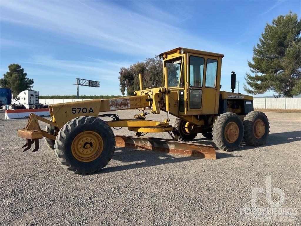 John Deere 570A Grejdry