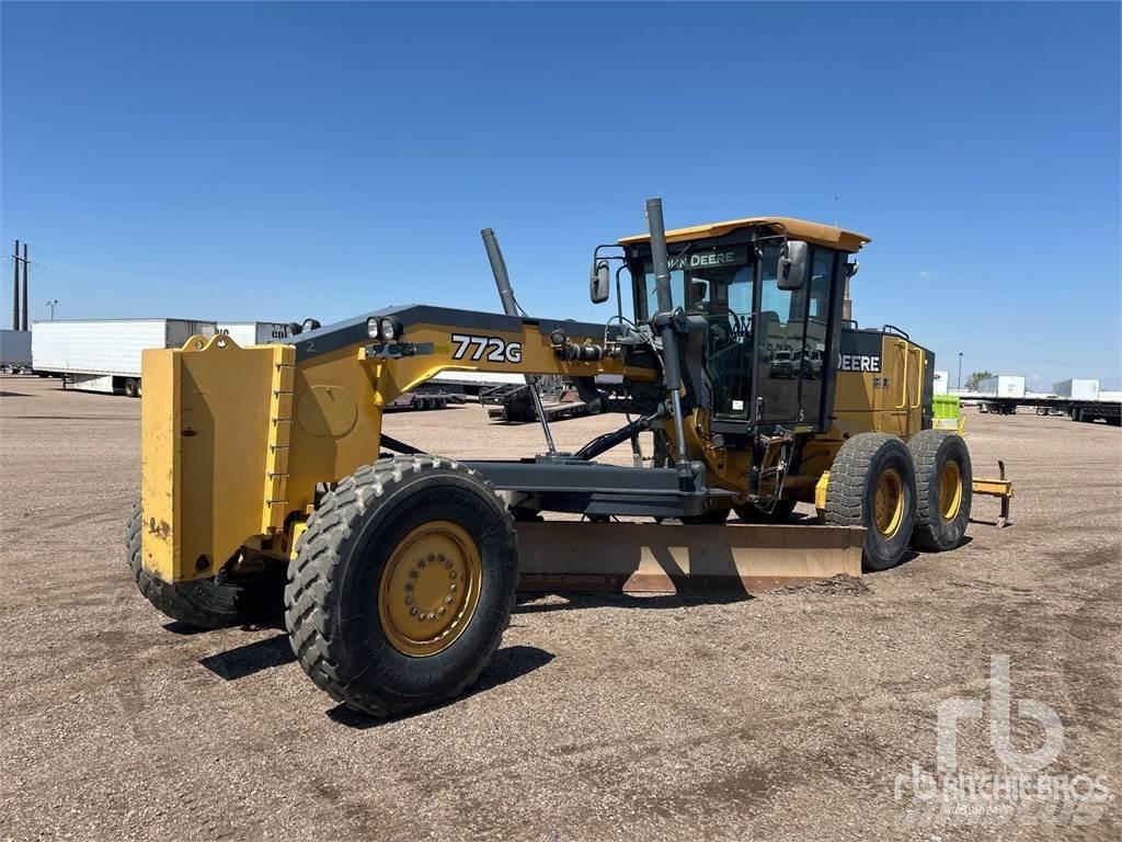 John Deere 772G Grejdry