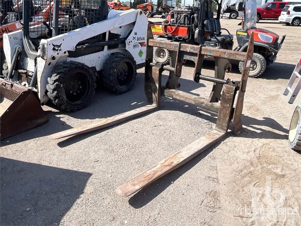 JRB 53 ft T/A Vidlice