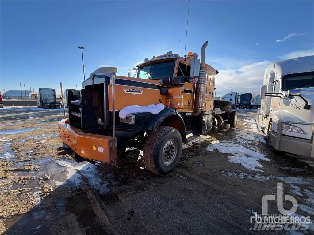 Kenworth C500 Valník s navijákem