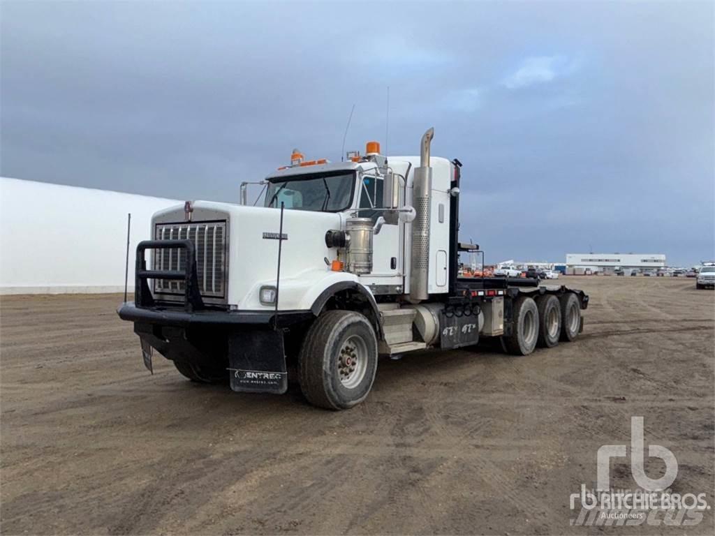 Kenworth C500 Valník s navijákem