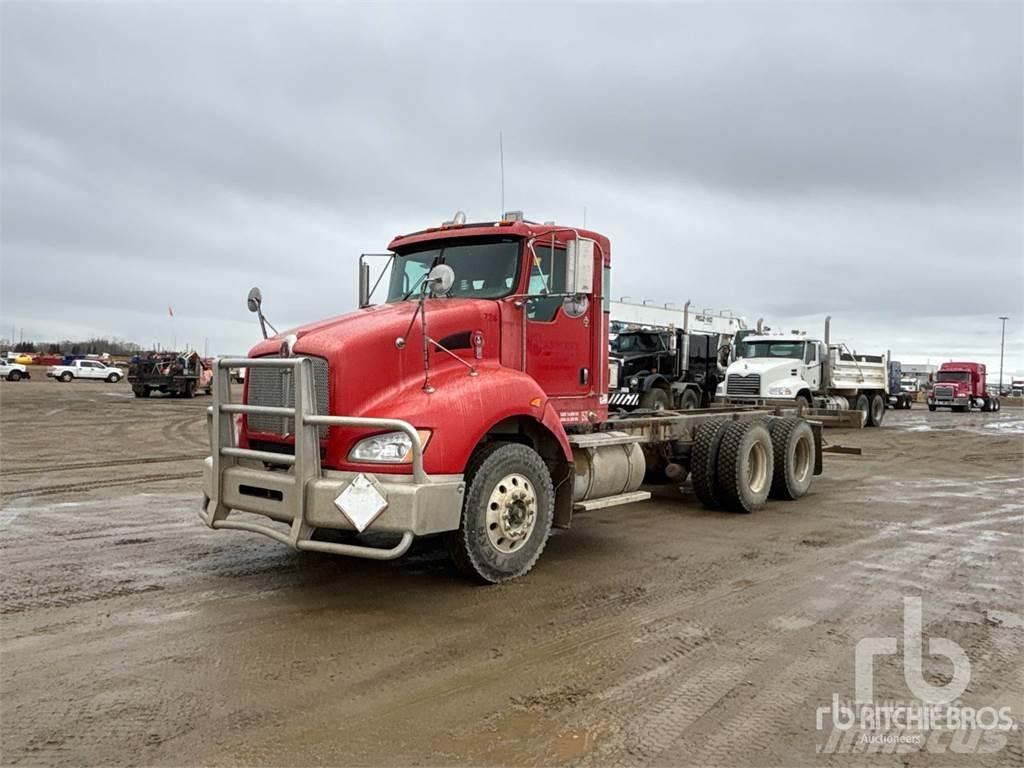 Kenworth T440 Nákladní vozidlo bez nástavby