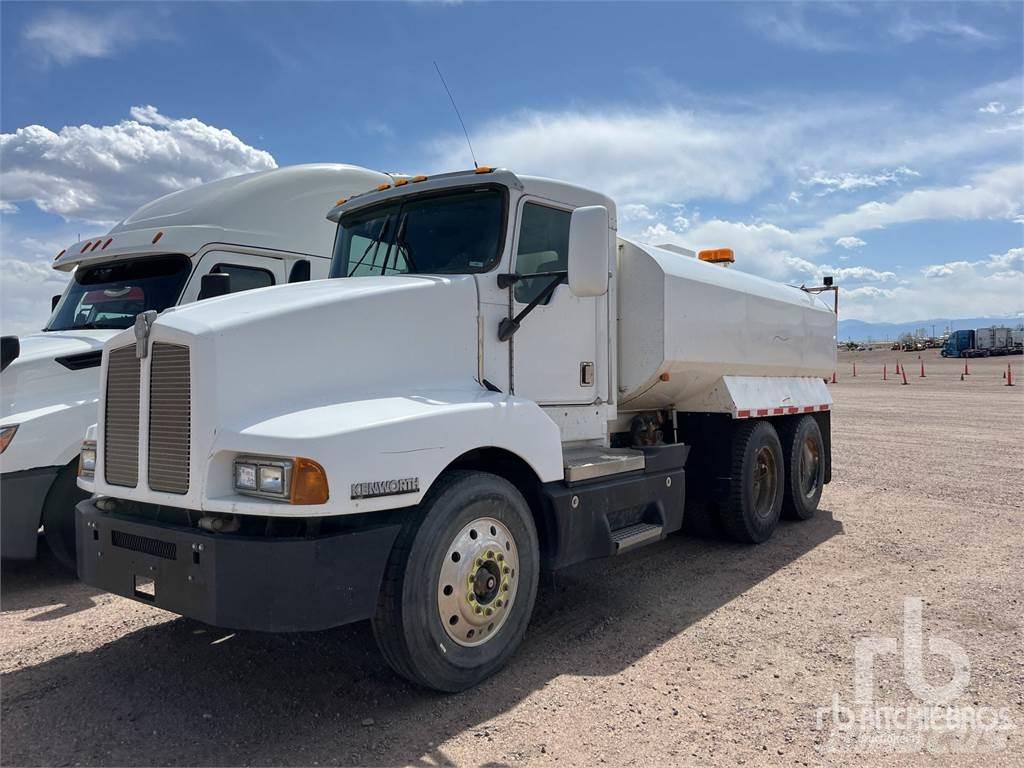 Kenworth T600 Cisterny na vodu