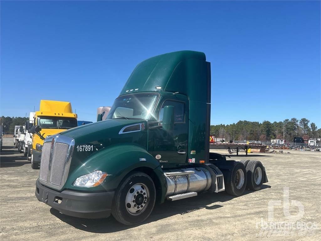 Kenworth T680 Tahače