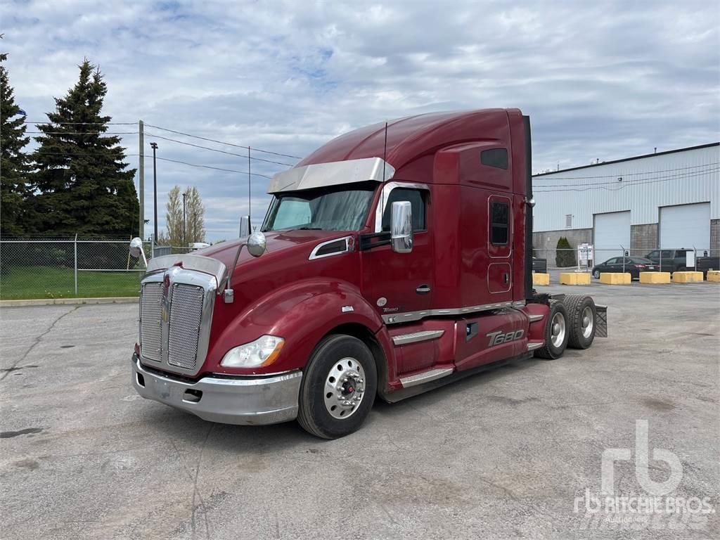 Kenworth T680 Tahače