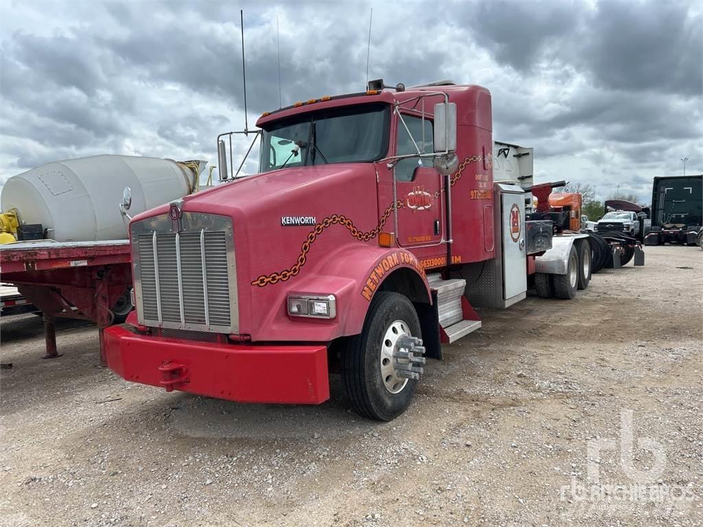 Kenworth T800 Valník s navijákem