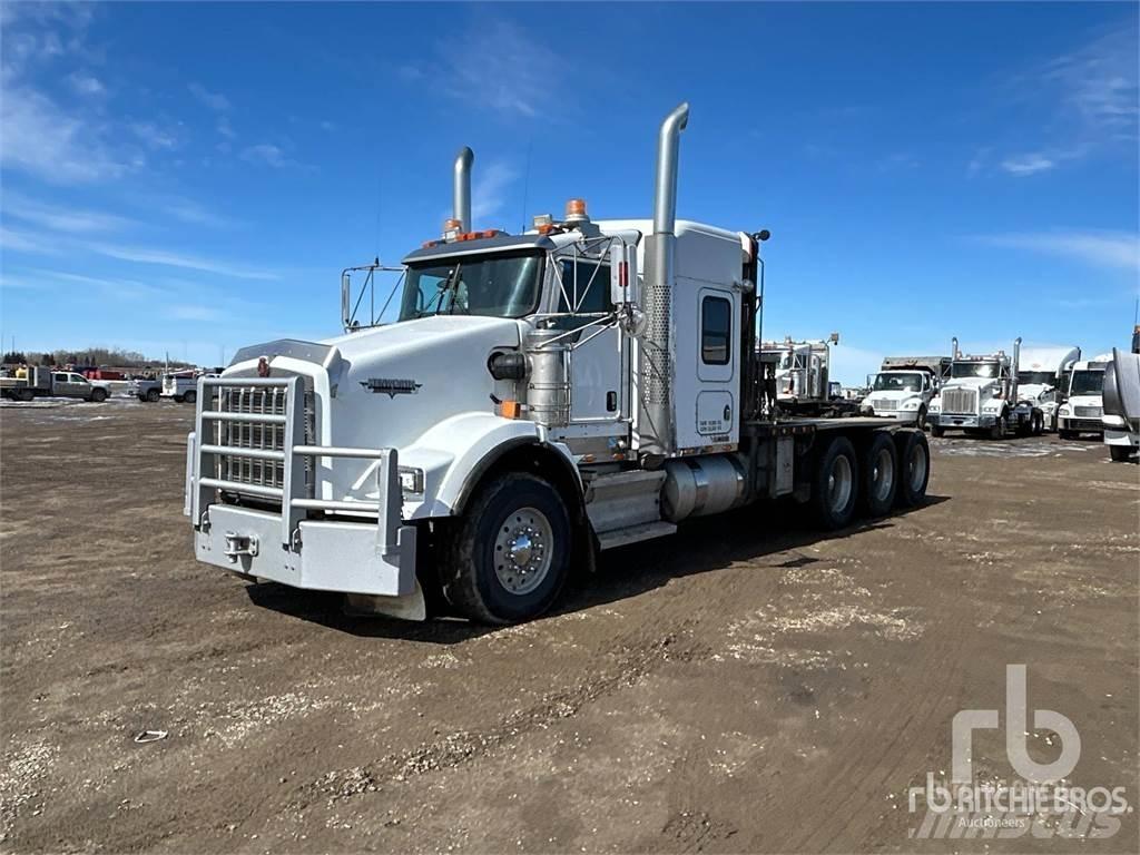 Kenworth T800 Valník s navijákem