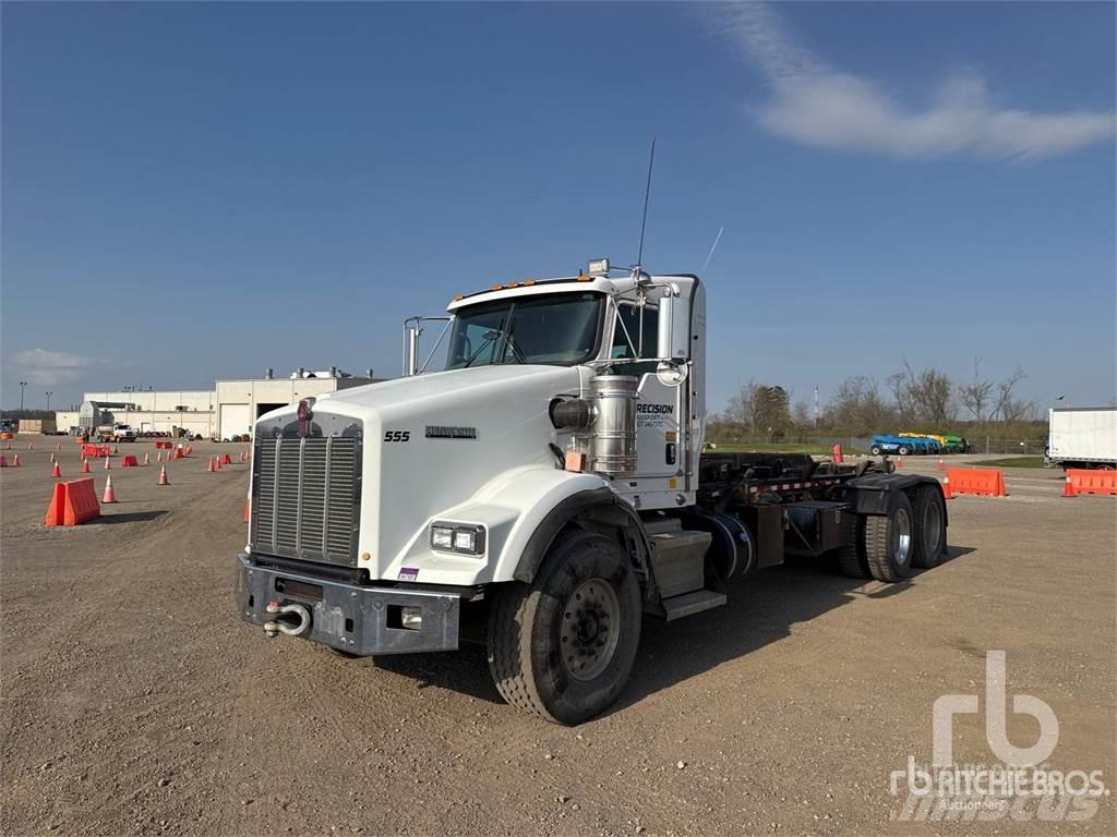 Kenworth T800 Lanový nosič kontejnerů