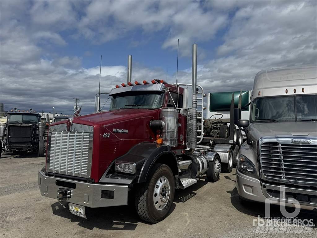 Kenworth T800 Vozy na přepravu kmenů
