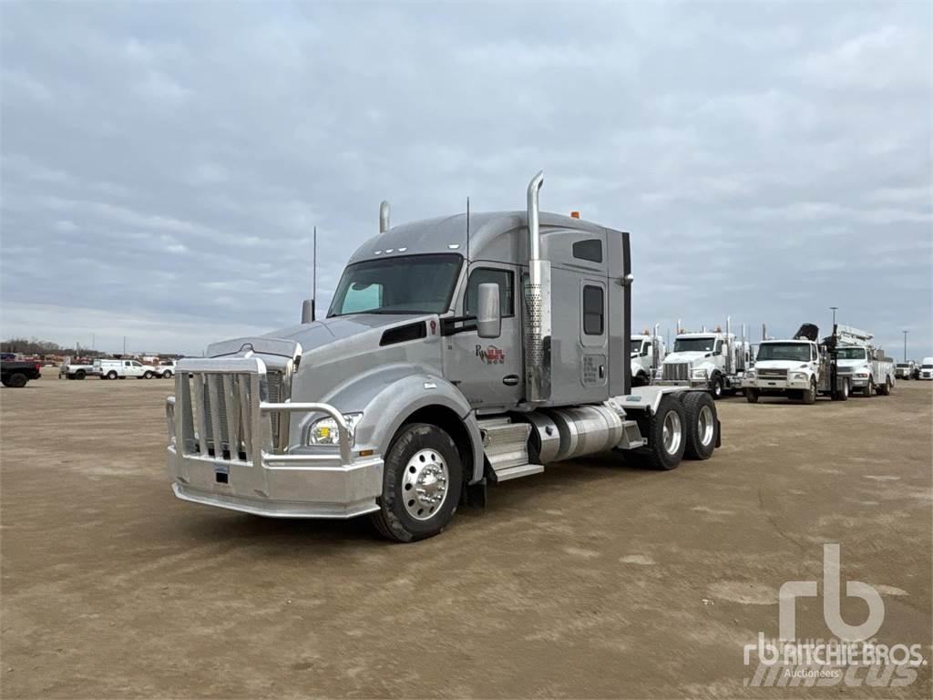 Kenworth T880 Tahače