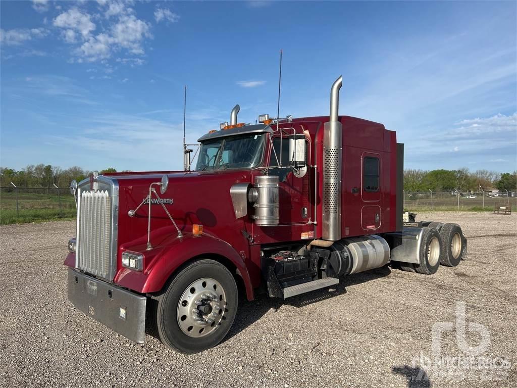 Kenworth W900 Tahače