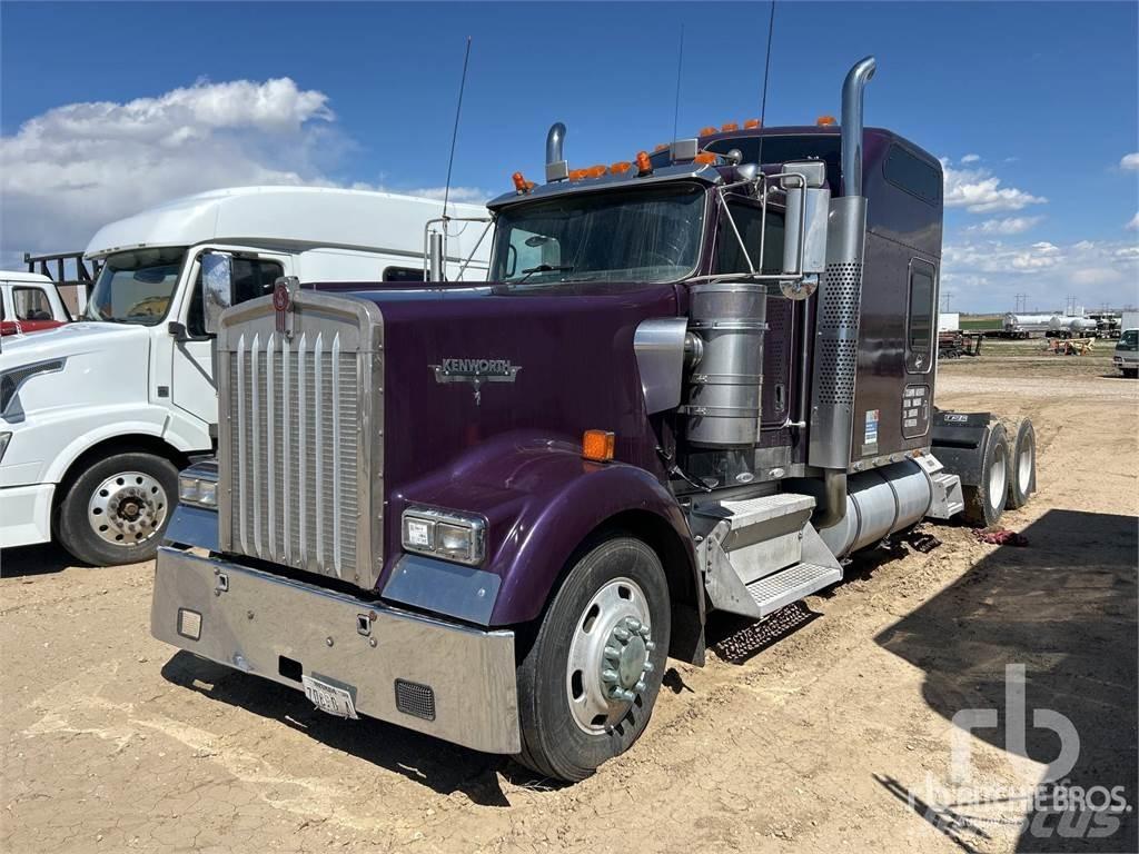 Kenworth W900 Tahače