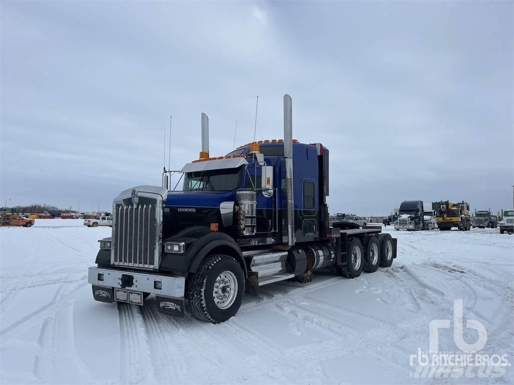 Kenworth W900 Valník s navijákem