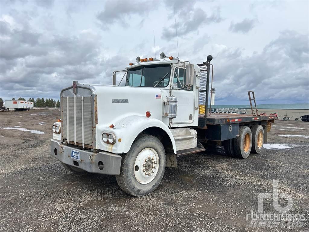 Kenworth W900 Valníky/Sklápěcí bočnice