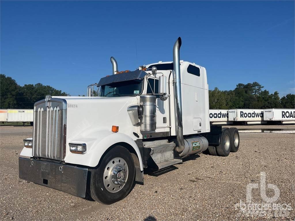 Kenworth W900 Tahače
